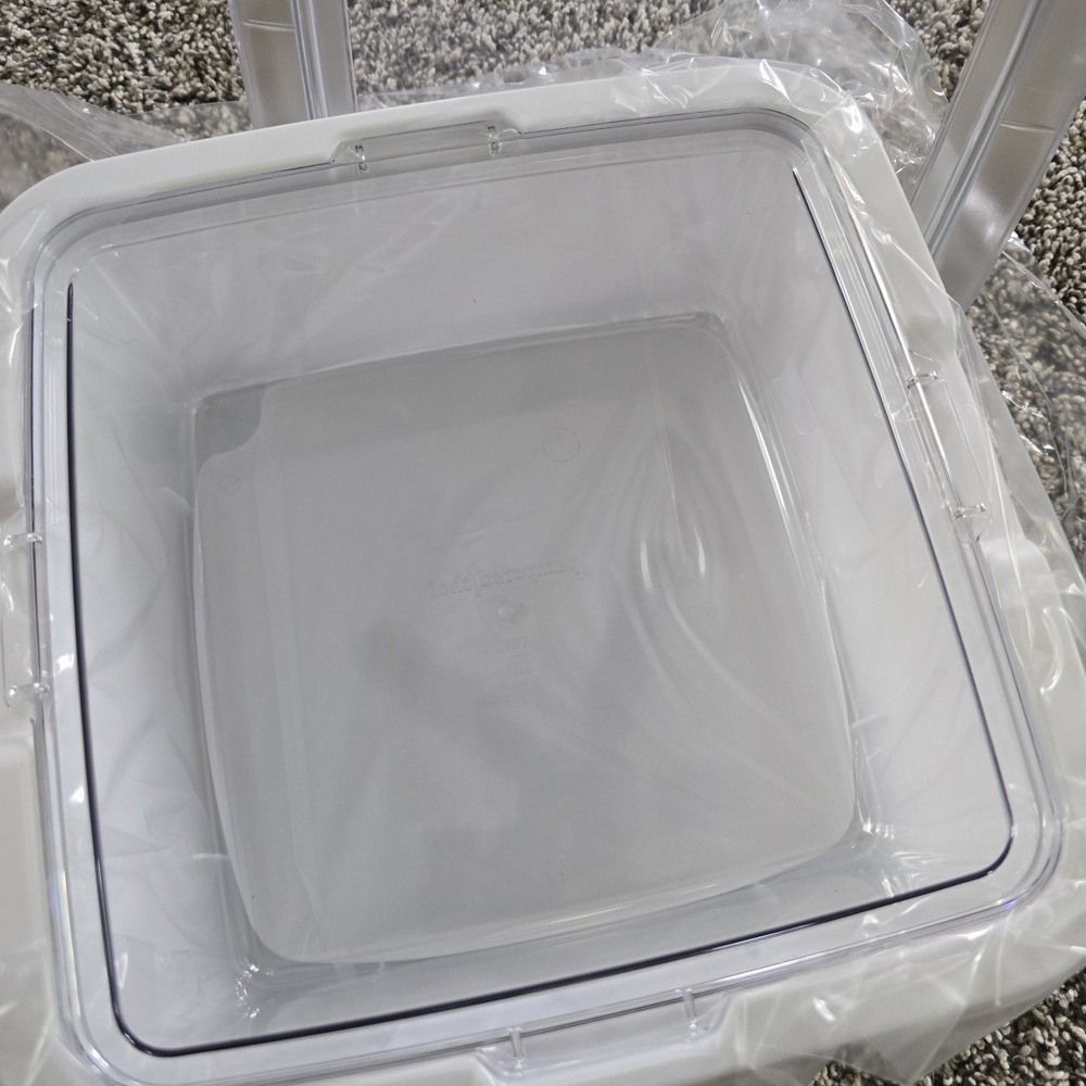 Pampered Chef 2.5-QT Cool &‎ Serve Bowl New - Picture 2 of 6